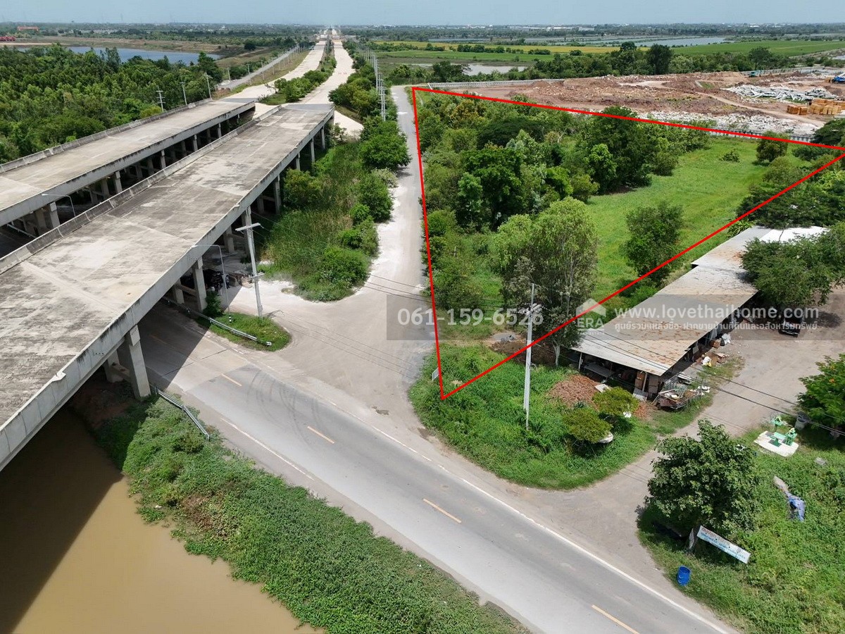 ขายที่ดินวังน้อย อยุธยา ใกล้ทางขึ้นมอเตอร์เวย์วังน้อย ด้านหน้าติดคลองส่งน้ำชลประทาน 4-2-79 ไร่ ผังสีเขียว ขายถูกกว่าราคาท้องตลาด