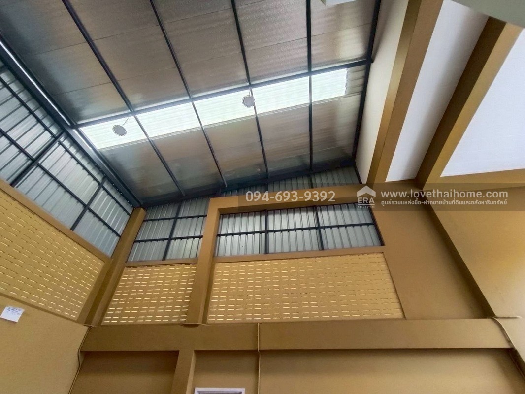 ขายตึกแถว 3 ชั้น หมู่บ้านไชน่าทาวน์ ศาลายา โซน2 ถนนบรมราชชนนี พื้นที่ 52.5 ตรว. พื้นที่กว้างตอบโจทย์ทุกการใช้งาน สวย คุ้ม ถูกมากๆ กว่าหลังอื่นๆ ราคาสุดๆเลย