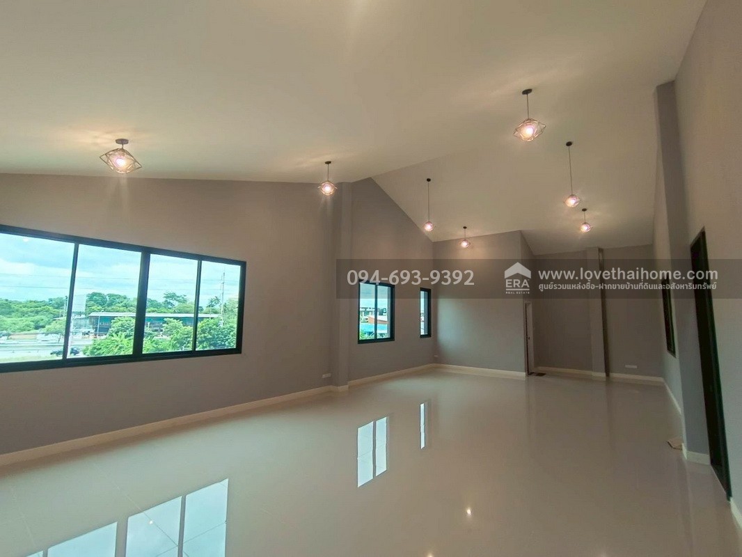 ขายตึกแถว 3 ชั้น หมู่บ้านไชน่าทาวน์ ศาลายา โซน2 ถนนบรมราชชนนี พื้นที่ 52.5 ตรว. พื้นที่กว้างตอบโจทย์ทุกการใช้งาน สวย คุ้ม ถูกมากๆ กว่าหลังอื่นๆ ราคาสุดๆเลย