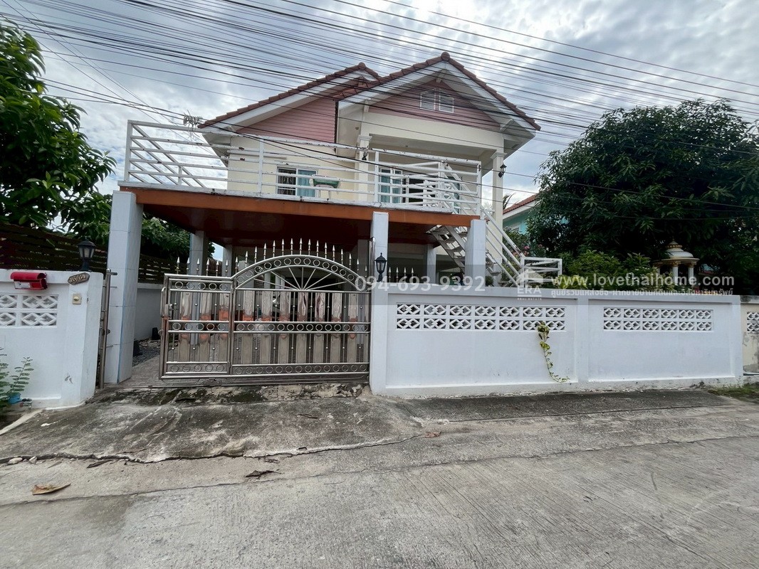 ขายบ้านเดี่ยว 2 ชั้น หมู่บ้านรุ่งกานต์1 เฟส2 บางบัวทอง ขายพร้อมผู้เช่า พื้นที่ 51.2 ตรว. บ้านสวย พร้อมอยู่ พร้อมขาย มี 2 หลังคู่ ขายรวม/แบ่งขายได้ค่ะ