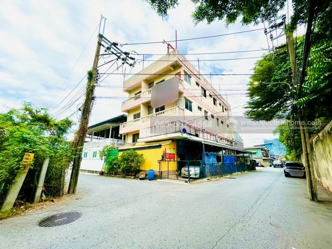 ขายที่ดิน รามอินทรา83 พื้นที่ 55 ตรว. พร้อมสิ่งปลูกสร้าง เข้า-ออกถ.รามอินทรา และ ถ.คู่ขนานกาญจนาภิเษก