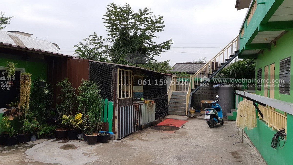 ขายที่ดิน ซ.เลียบวารี 35 (คู้ขวา) พร้อมอาคารและกิจการห้องเช่า 100 ตรว. ย่านหนองจอก เข้าซอยเพียง 200 เมตร ราคาถูกมากๆ ขายต่ำกว่าราคาประเมิน