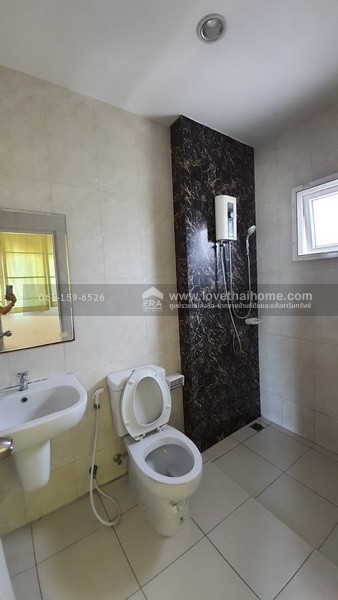 ขายบ้านเดี่ยว หมู่บ้านราชพฤกษ์-สุวินทวงศ์ ย่านมีนบุรี แปลงริมใน 62.5 ตรว. ขายถูกที่สุดในหมู่บ้าน ฝั่งตรงข้ามบ้านเป็นสวนสาธารณะของหมู่บ้าน