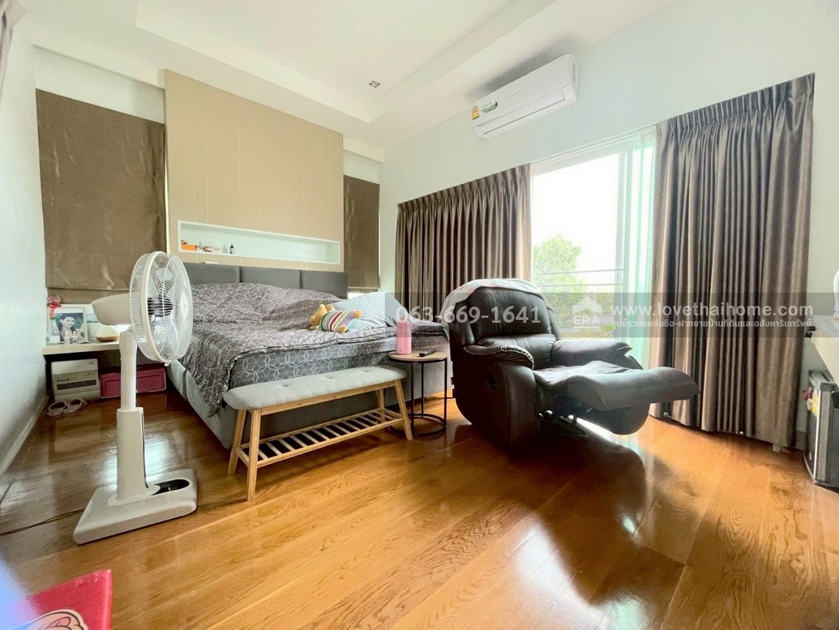 ขายด่วนบ้านเดี่ยวหรู ซอยรามอินทรา 62 เชื่อม ซอยรัชดา-รามอินทรา 3 พื้นที่ 100 ตรว. จัดเต็มทุกฟังก์ชัน ใกล้เมืองแต่สงบ ทำเลทองที่ไม่ควรพลาด 5 นาทีถึงโทลล์เวย์