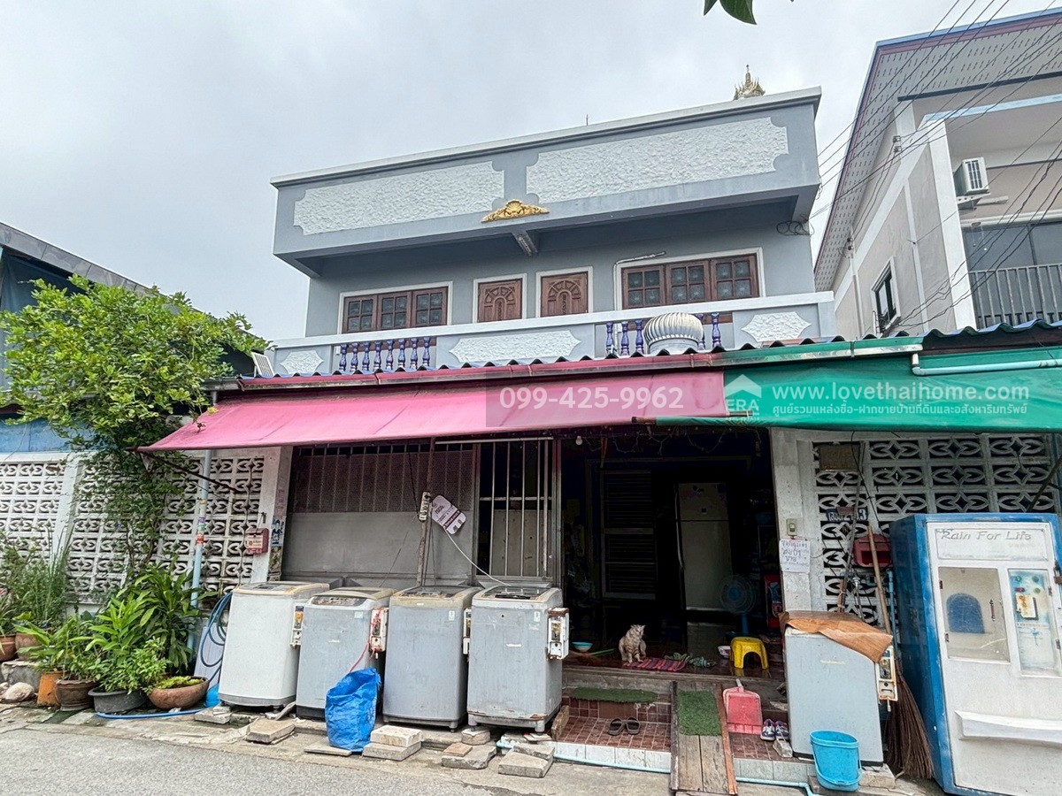 ขายบ้านเดี่ยว สุเหร่าคลองหนึ่ง 11 (รามอินทรา กม.4) 48 ตร.วา หน้าปากซอยมี 7-Eleven และตลาดเคหะชุมชนรามอินทรา บ้านหลังใหญ่ พร้อมอยู่ ราคาไม่แพง