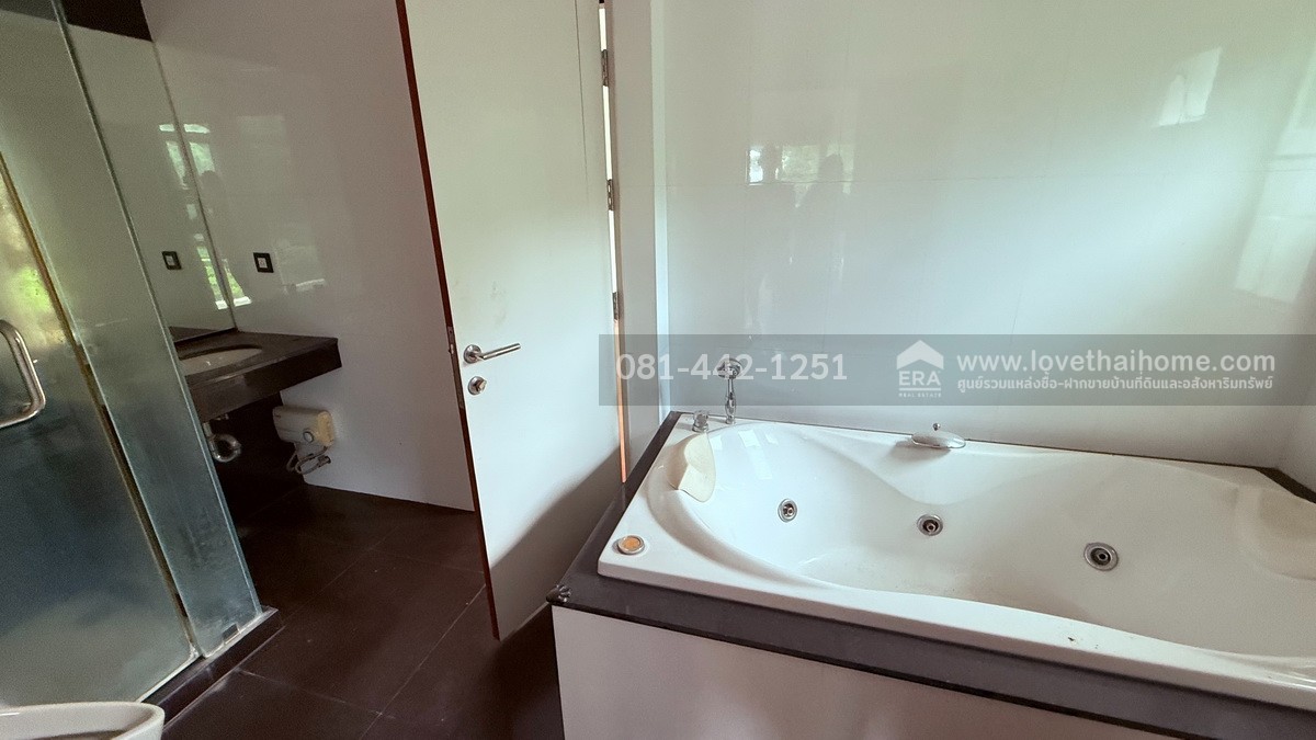 ขายบ้านเดี่ยว2ชั้นซอยบรมราชชนนี62/6 หมู่บ้านกรีนนิชชาเล่ต์ พื้นที่ 90 ตรว. ขาย 9.9 ล้านบาท ทำเลดีมาก ใกล้จุดขึ้น-ลงทางยกระดับบรมราชชนนี