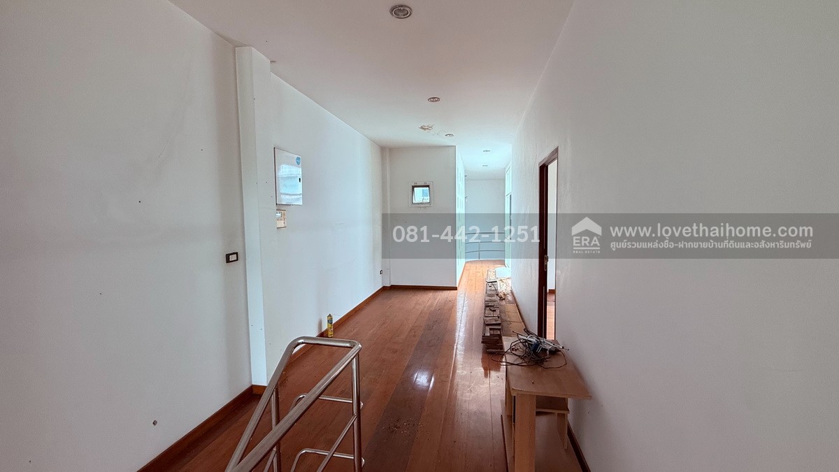 ขายบ้านเดี่ยว2ชั้นซอยบรมราชชนนี62/6 หมู่บ้านกรีนนิชชาเล่ต์ พื้นที่ 90 ตรว. ขาย 9.9 ล้านบาท ทำเลดีมาก ใกล้จุดขึ้น-ลงทางยกระดับบรมราชชนนี