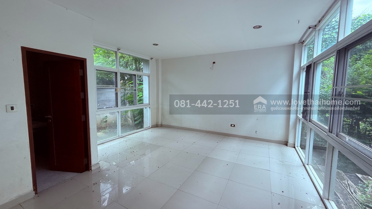 ขายบ้านเดี่ยว2ชั้นซอยบรมราชชนนี62/6 หมู่บ้านกรีนนิชชาเล่ต์ พื้นที่ 90 ตรว. ขาย 9.9 ล้านบาท ทำเลดีมาก ใกล้จุดขึ้น-ลงทางยกระดับบรมราชชนนี