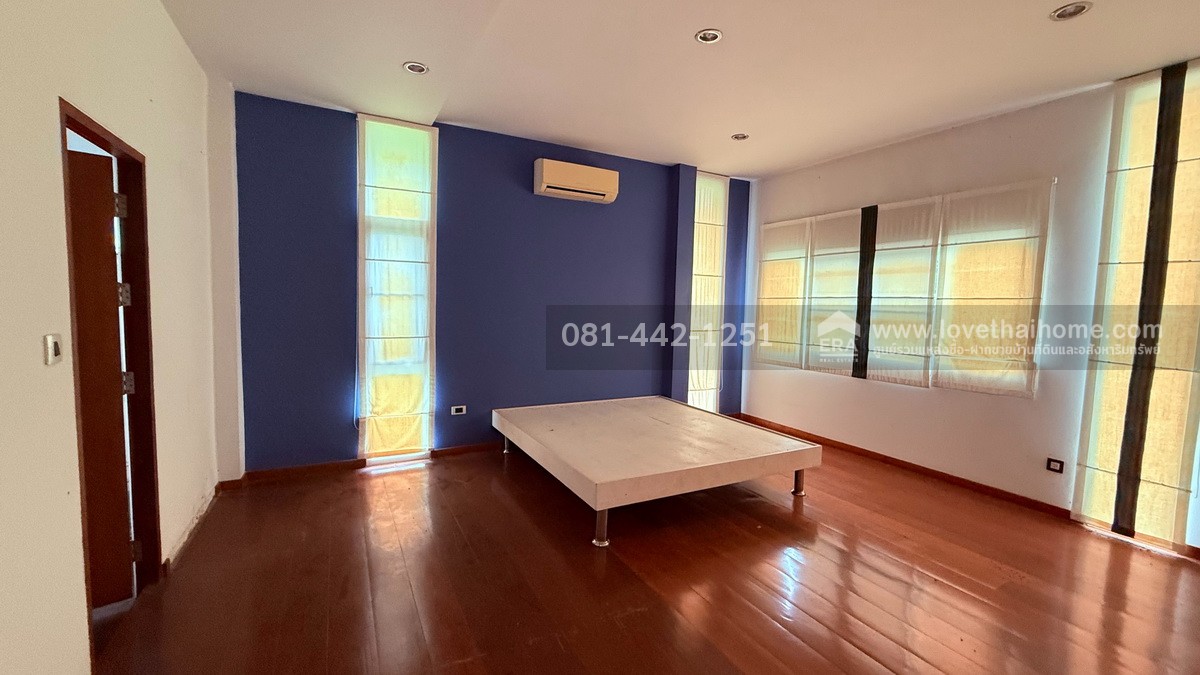 ขายบ้านเดี่ยว2ชั้นซอยบรมราชชนนี62/6 หมู่บ้านกรีนนิชชาเล่ต์ พื้นที่ 90 ตรว. ขาย 9.9 ล้านบาท ทำเลดีมาก ใกล้จุดขึ้น-ลงทางยกระดับบรมราชชนนี