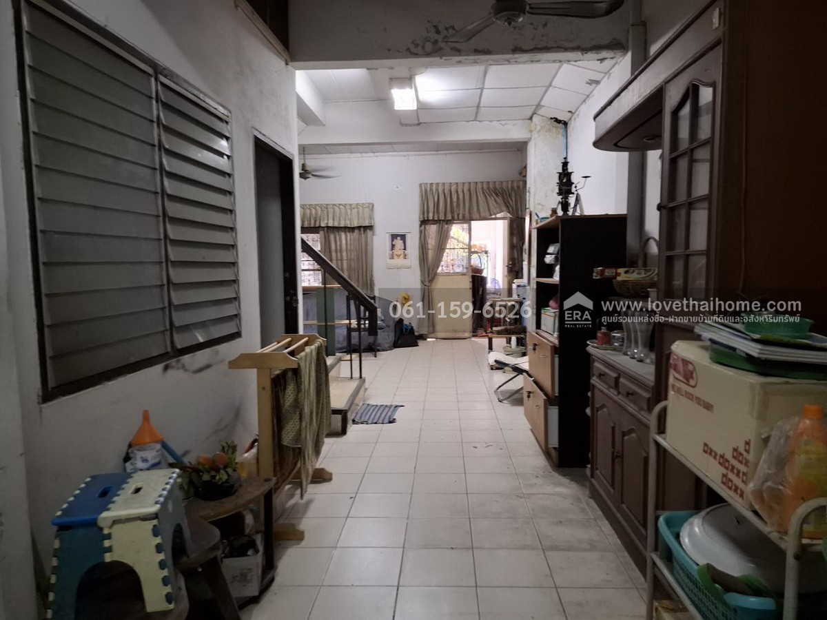 ขายทาวน์เฮ้าส์ หมู่บ้านรินทร์ทอง รามคำแหง 190 บ้าน 3 ชั้น 21.9 ตร.วา ใกล้รถไฟฟ้าสายสีส้ม-สถานีเคหะรามคำแหง (ยังไม่เปิดให้บริการ) เดินทางสะดวกในอนาคต