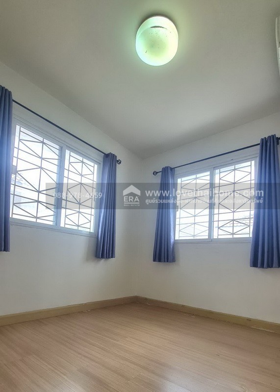 ขายทาวน์เฮ้าส์ 2 ชั้น หมู่บ้านพฤกษาวิลล์50 ถนนรามคำแหง ซอยมิสทีน หลังมุม พื้นที่ 25.4 ตรว. ใกล้รถไฟฟ้าสายสีส้ม สถานีราษฎร์พัฒนา ต่อเติมเต็มพื้นที่ แถมแอร์ 4 เครื่อง พร้อมอยู่