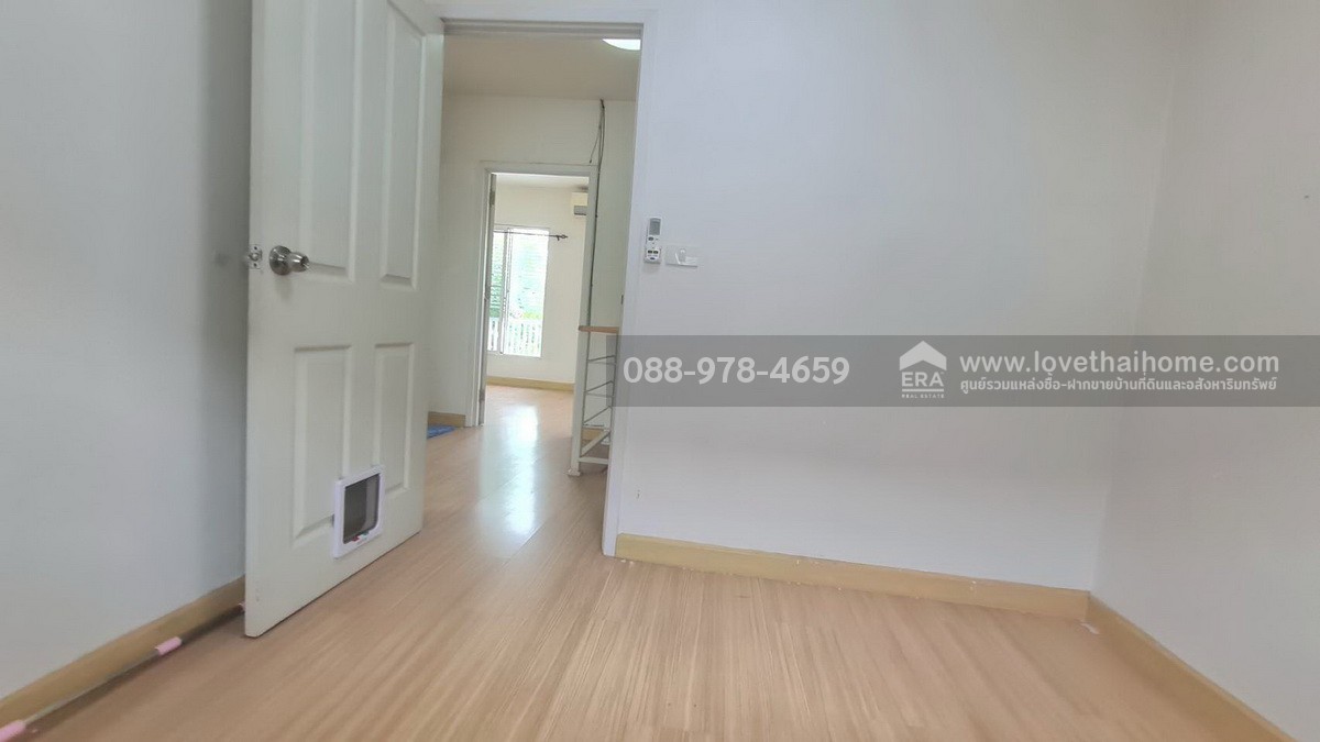 ขายทาวน์เฮ้าส์ 2 ชั้น หมู่บ้านพฤกษาวิลล์50 ถนนรามคำแหง ซอยมิสทีน หลังมุม พื้นที่ 25.4 ตรว. ใกล้รถไฟฟ้าสายสีส้ม สถานีราษฎร์พัฒนา ต่อเติมเต็มพื้นที่ แถมแอร์ 4 เครื่อง พร้อมอยู่