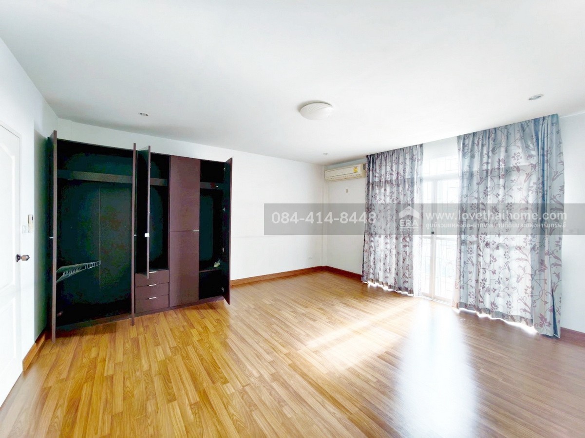 ขายทาวน์โฮม 3 ชั้น หมู่บ้านศิรินโฮม ลาดพร้าว 101 หลังมุม 28.1 ตร.วา ใกล้รถไฟฟ้าสายสีเหลือง-สถานีลาดพร้าว 101 ราคาถูก เข้าออกได้หลายทาง ซ.ลาดพร้าว 87, ถ.เลียบทางด่วนรามอินทรา