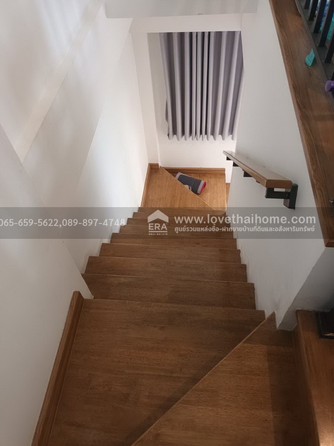 ขายบ้านแฝด หมู่บ้านภัทรีดา เรสซิเดนซ์ ราชพฤกษ์-ปทุมธานี หลังมุม 52.9 ตรว. ใกล้ทางด่วนอุดรรัถยา เดินทางเข้าเมืองสะดวก ราคาพิเศษ
