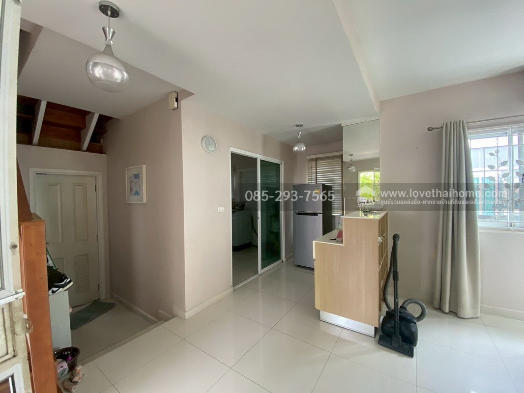 ขายบ้านเดี่ยว 2 ชั้น หมู่บ้านเดอะแพลนท์ พระราม9-วงแหวน2 ถนนพัฒนาชนบท3 พื้นที่ 65.7 ตรว. ขายถูกมาก ถนนเมนโครงการ ใกล้มอเตอร์เวย์ กรุงเทพ-ชลบุรี