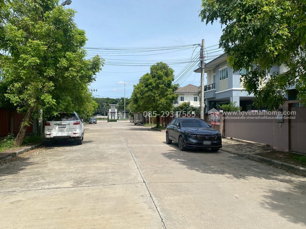 ขายบ้านเดี่ยว 2 ชั้น หมู่บ้านเดอะแพลนท์ พระราม9-วงแหวน2 ถนนพัฒนาชนบท3 พื้นที่ 65.7 ตรว. ขายถูกมาก ถนนเมนโครงการ ใกล้มอเตอร์เวย์ กรุงเทพ-ชลบุรี