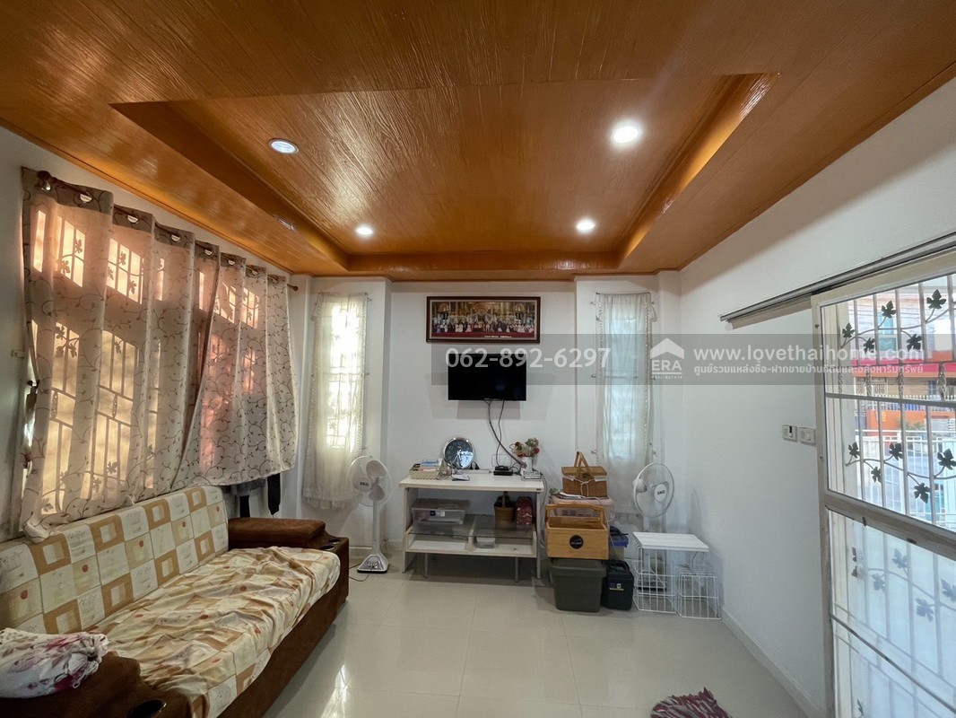 ขายบ้านเดี่ยว 2 ชั้น โครงการเดอะเกรซ ชลียา ถ.บางกรวย-ไทรน้อย ขนาด 55 ตารางวา บ้านสวย พร้อมอยู่ ทำเลดี บรรยากาศเงียบสงบ โทร.062-892-6297