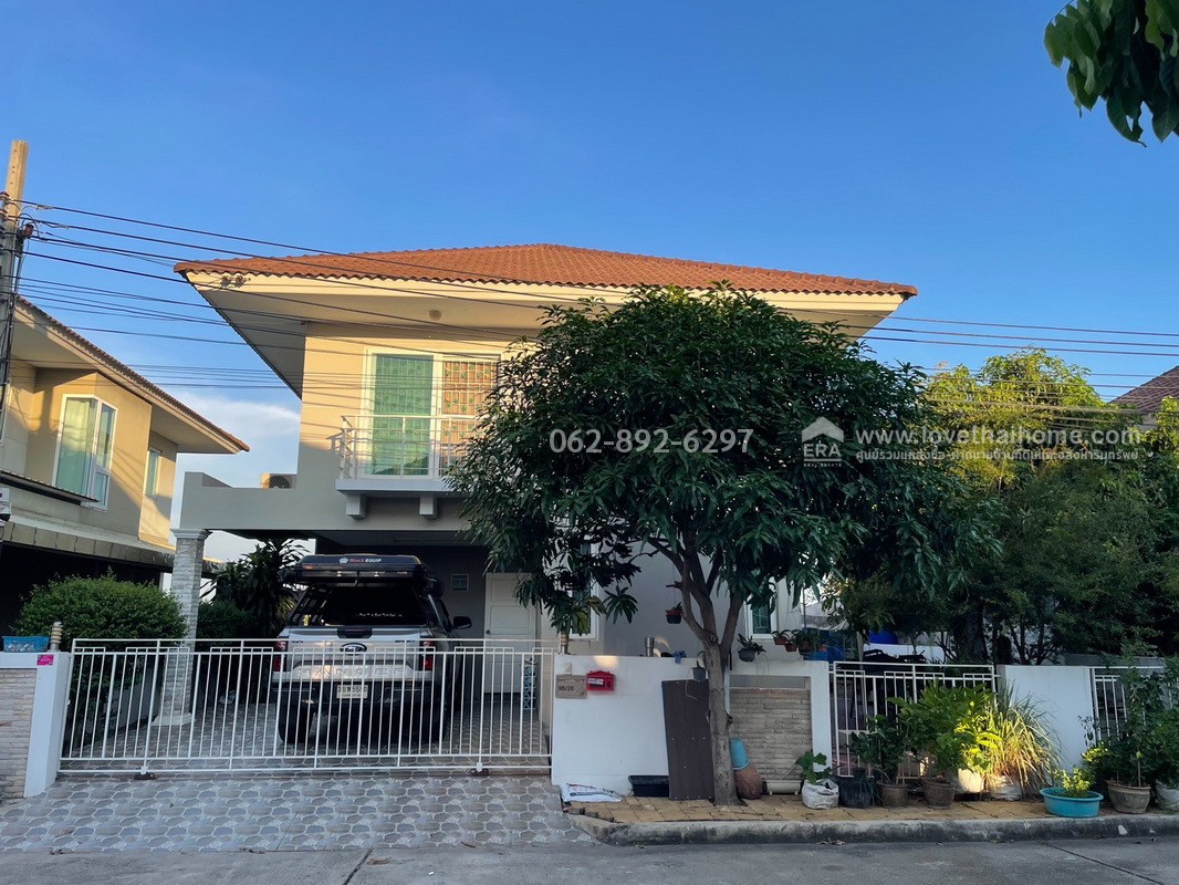 ขายบ้านเดี่ยว 2 ชั้น โครงการเดอะเกรซ ชลียา ถ.บางกรวย-ไทรน้อย ขนาด 55 ตารางวา บ้านสวย พร้อมอยู่ ทำเลดี บรรยากาศเงียบสงบ โทร.062-892-6297