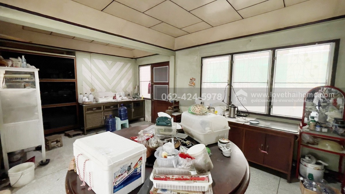 ขายบ้านเดี่ยว ซอยลาดพร้าว115 หมู่บ้านศานตินิเวศน์ หลังมุม พื้นที่ 79 ตรว. ใกล้รถไฟฟ้าสายสีเหลือง สถานีบางกะปิ