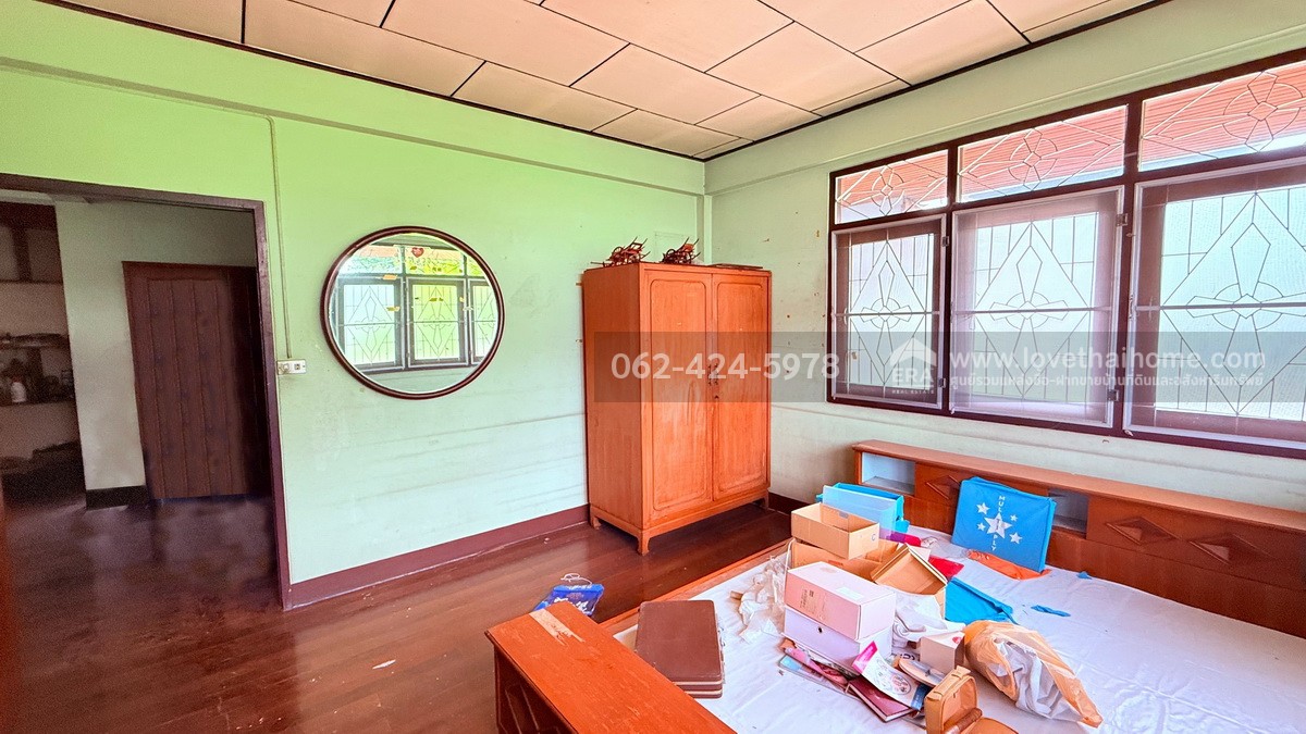 ขายบ้านเดี่ยว ซอยลาดพร้าว115 หมู่บ้านศานตินิเวศน์ หลังมุม พื้นที่ 79 ตรว. ใกล้รถไฟฟ้าสายสีเหลือง สถานีบางกะปิ