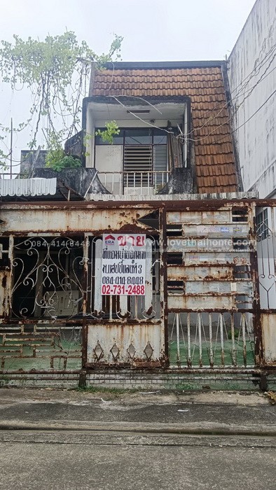 ขายที่ดินบางกะปิ ราคาถูกมาก พร้อมโครงสร้างบ้าน 2 หลัง ใกล้เดอะมอลล์บางกะปิ หมู่บ้านแฮปปี้แลนด์ พื้นที่ 60 ตร.วา ขายต่ำกว่าราคาตลาด ใกล้รถไฟฟ้าสายสีเหลือง (สถานีลาดพร้าว 101 และบางกะปิ)