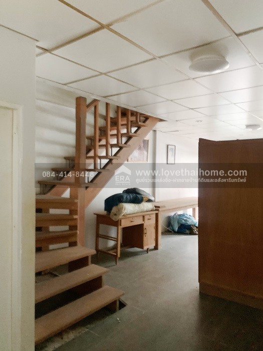 ขายทาวน์เฮ้าส์ หมู่บ้านพิมพ์ทอง ซ.ลาดพร้าว 101 พื้นที่ 16 ตร.วา ทำเลดี ใกล้รถไฟฟ้าสายสีเหลือง-สถานีลาดพร้าว 101 ราคาถูกสุดในโครงการ