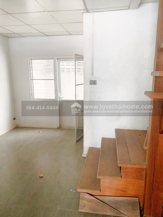 ขายทาวน์เฮ้าส์ หมู่บ้านพิมพ์ทอง ซ.ลาดพร้าว 101 พื้นที่ 16 ตร.วา ทำเลดี ใกล้รถไฟฟ้าสายสีเหลือง-สถานีลาดพร้าว 101 ราคาถูกสุดในโครงการ