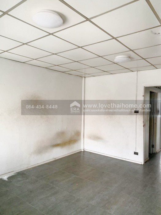 ขายทาวน์เฮ้าส์ หมู่บ้านพิมพ์ทอง ซ.ลาดพร้าว 101 พื้นที่ 16 ตร.วา ทำเลดี ใกล้รถไฟฟ้าสายสีเหลือง-สถานีลาดพร้าว 101 ราคาถูกสุดในโครงการ