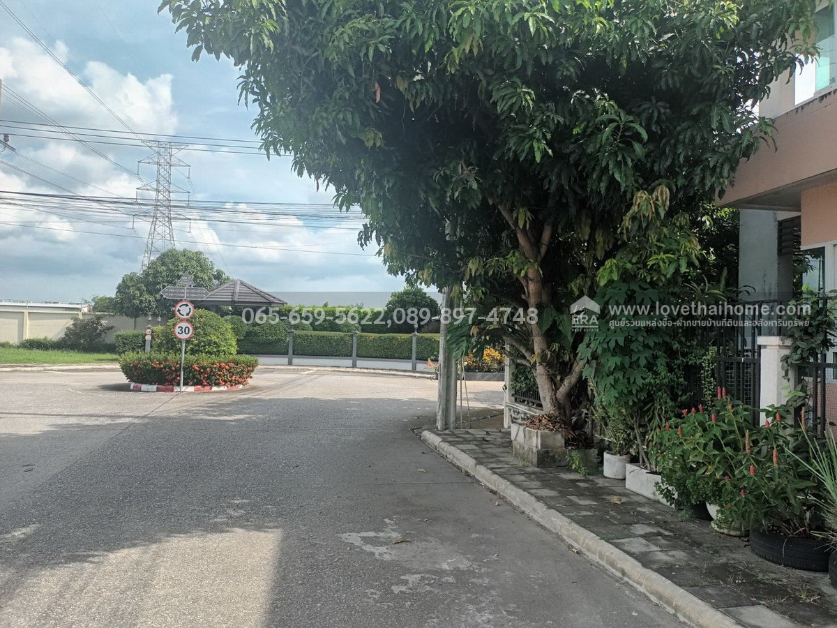 ขายบ้านเดี่ยว หมู่บ้านเดอะสวีทการ์เด้นวิลล์ 2 ถ.หนองระแหง หลังมุม 67.3 ตร.วา  ใกล้ทางด่วนวงแหวนรอบนอก (บางนา-บางปะอิน) ราคาพิเศษ