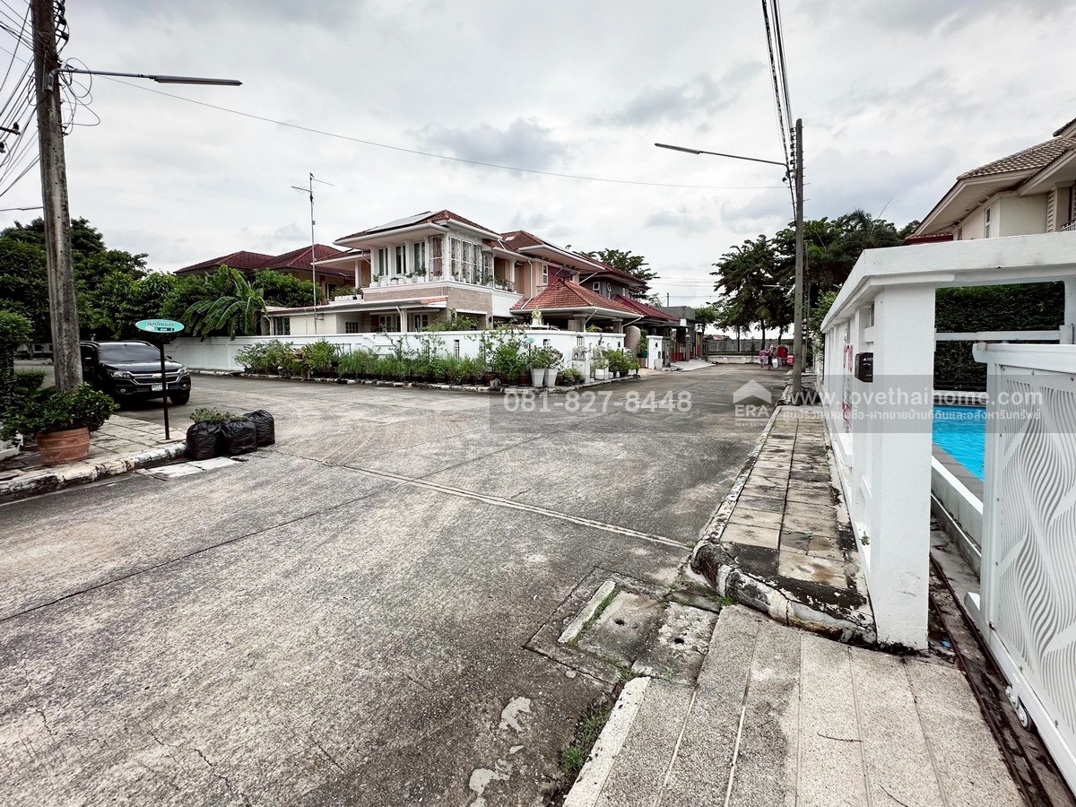 ขายบ้านเดี่ยว หมู่บ้านวราบดินทร์ วงแหวน-ลำลูกกา คลอง 5 พื้นที่ 81 ตร.วา พร้อมอยู่ ทำเลเยี่ยม ใกล้ทางด่วนกาญจนาภิเษก (วงแหวนรอบนอกตะวันออก) และสามารถเชื่อมต่อถนนนิมิตใหม่ได้