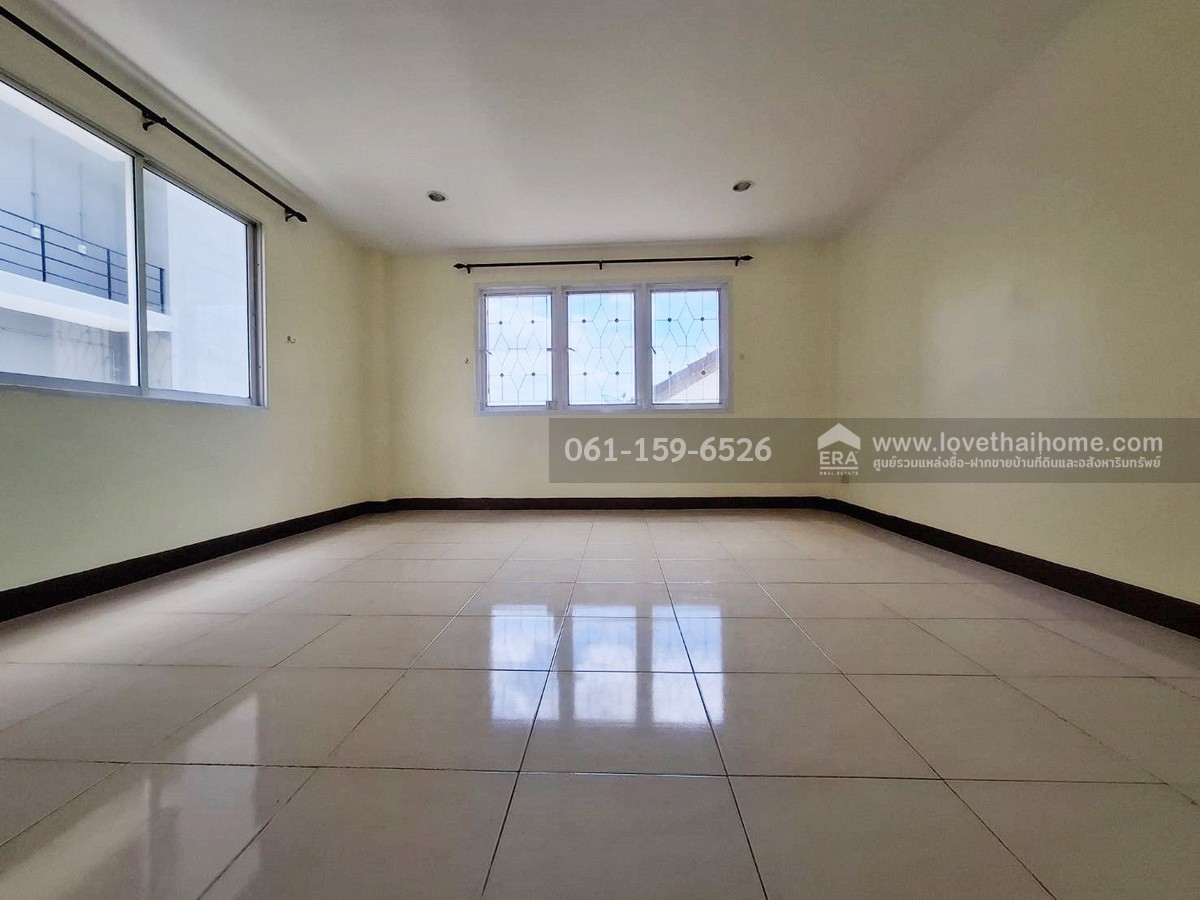 ขายตึกแถวมุม 4.5 ชั้น โครงการThe Color Living Townhome ศรีนครินทร์-วงแหวน สมุทรปราการ 32.2 ตร.วา ต่อเติมพื้นที่ด้านข้าง พร้อมอยู่
