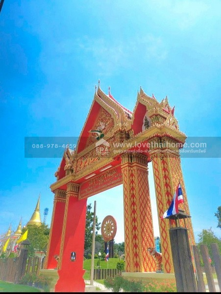 ขายที่ดิน ถ.นนทบุรี3008 ไทรน้อย พื้นที่ 96 ตรว. แปลงมุม ติดถนน 2 ด้าน ที่ดินถมแล้วสูงเท่าถนน ใกล้วัดราษฎร์นิยม เหมาะสร้างบ้าน ทำคาเฟ่,ร้านอาหารต่างๆ บรรยากาศดี