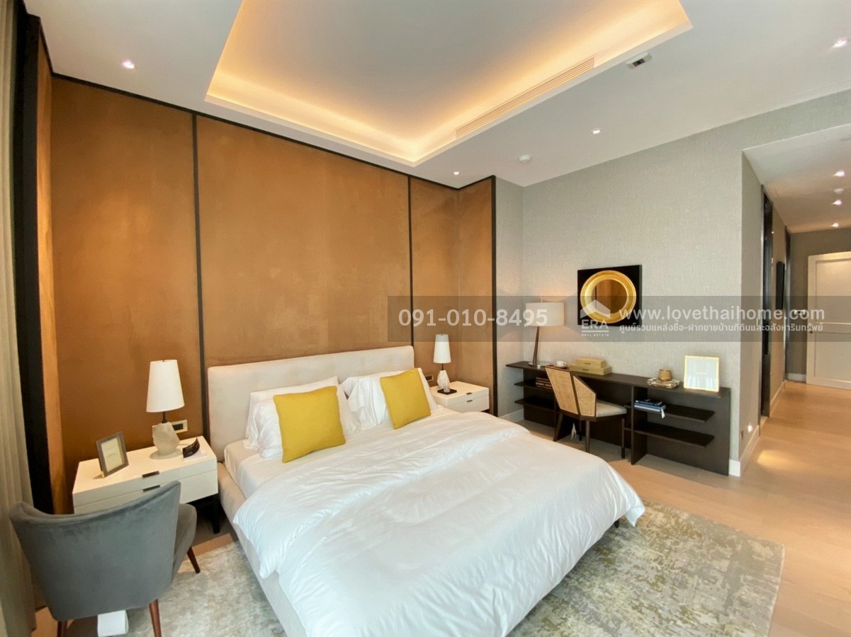 ขาย Penthouse สุดหรู The Residences at Mandarin Oriental Bangkok ( ICONSIAM ) วิวโค้งแม่น้ำเจ้าพระยา  พื้นที่ใช้สอย 163.41 ตร.ม. ชั้น 25–26 (วิวพาโนรามา) พร้อมเฟอร์นิเจอร์ใหม่เอี่ยมครบครัน พร้อมเข้าอยู่ทันที