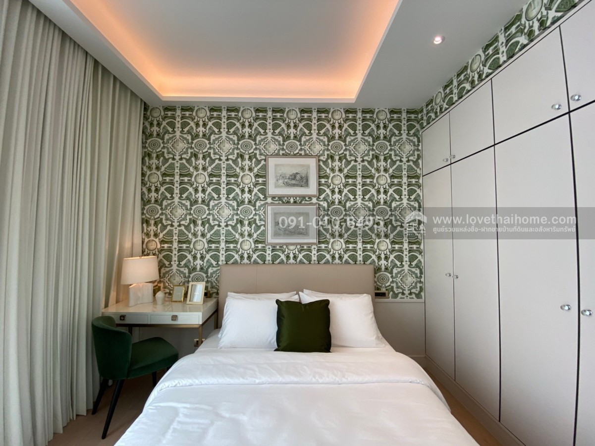 ขาย Penthouse สุดหรู The Residences at Mandarin Oriental Bangkok ( ICONSIAM ) วิวโค้งแม่น้ำเจ้าพระยา  พื้นที่ใช้สอย 163.41 ตร.ม. ชั้น 25–26 (วิวพาโนรามา) พร้อมเฟอร์นิเจอร์ใหม่เอี่ยมครบครัน พร้อมเข้าอยู่ทันที