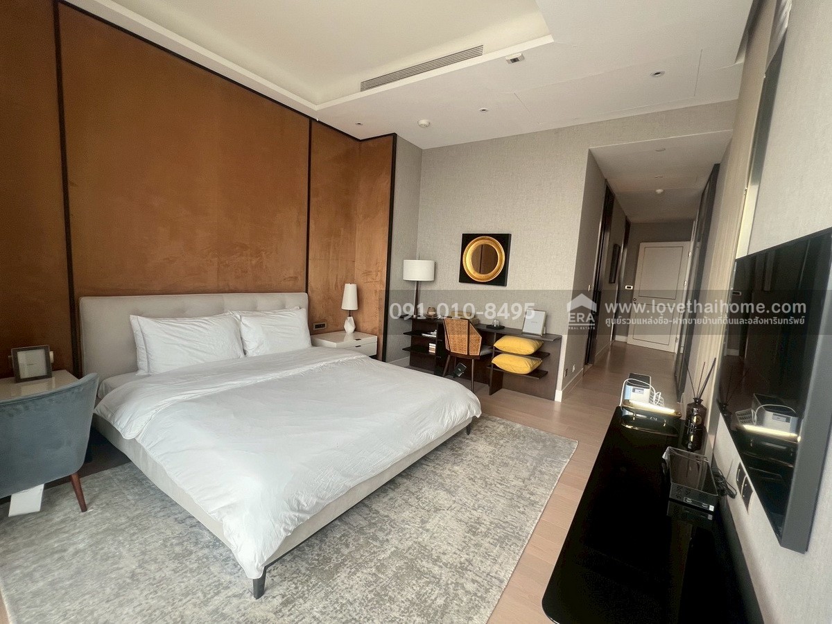 ขาย Penthouse สุดหรู The Residences at Mandarin Oriental Bangkok ( ICONSIAM ) วิวโค้งแม่น้ำเจ้าพระยา  พื้นที่ใช้สอย 163.41 ตร.ม. ชั้น 25–26 (วิวพาโนรามา) พร้อมเฟอร์นิเจอร์ใหม่เอี่ยมครบครัน พร้อมเข้าอยู่ทันที