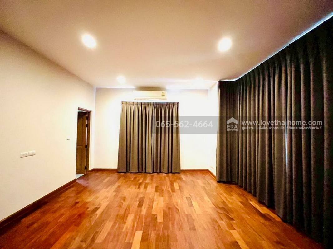 ขายบ้านเดี่ยว 2 ชั้น หมู่บ้านลัดดารมย์ อิลิแกนซ์ ราชพฤกษ์-รัตนาธิเบศร์ ปากเกร็ด นนทบุรี พื้นที่ 123.9 ตรว. บ้านหัวมุม ใกล้ร.ร.นานาชาติเด่นหล้า