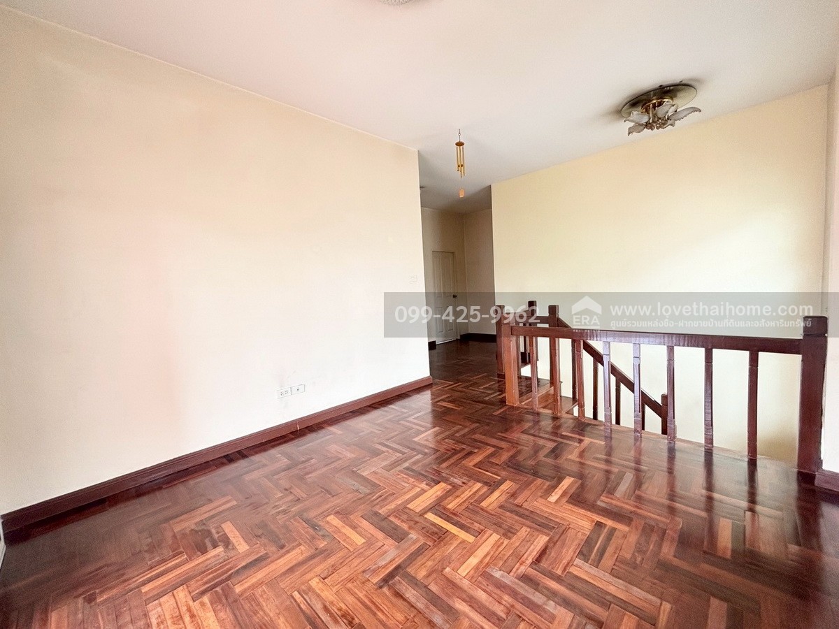  ขายบ้านเดี่ยว หมู่บ้านนวสิน ซ.โพธิ์แก้ว 3 ย่านลาดพร้าว-บางกะปิ 75.1 ตร.วา ใกล้ MRT ลาดพร้าว 101 เข้า-ออกได้ทั้ง ถ.ลาดพร้าว และเลียบทางด่วนรามอินทรา-อาจณรงค์ 