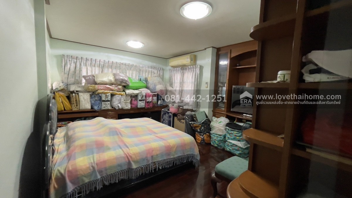 ขายบ้านเดี่ยว2ชั้น หมู่บ้านสหกรณ์ ซอยเสรีไทย57 พื้นที่100ตรว. ใกล้จุดขึ้น-ลงวงแหวนรอบนอกตะวันออก พร้อมเข้าอยู่ได้เลย ถ้าเห็นต้องชอบ