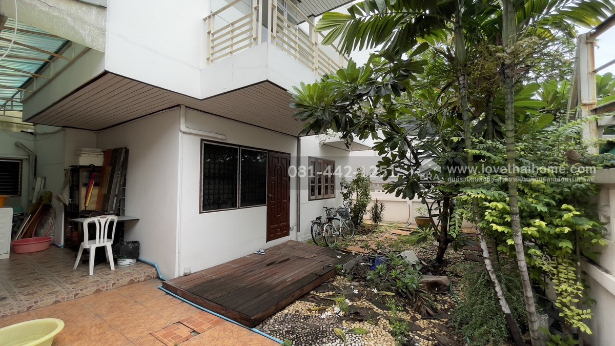 ขายบ้านเดี่ยว2ชั้น หมู่บ้านสหกรณ์ ซอยเสรีไทย57 พื้นที่100ตรว. ใกล้จุดขึ้น-ลงวงแหวนรอบนอกตะวันออก พร้อมเข้าอยู่ได้เลย ถ้าเห็นต้องชอบ