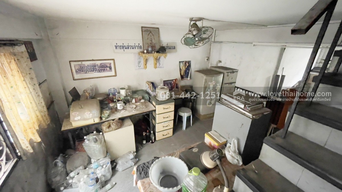 ขายตึกแถว3.5ชั้น ซอยเสรีไทย81 พื้นที่12ตรว. ขาย2.5ล้าน ห่างถนนเสรีไทยเพียงแค่40มตร ถ้าชอบต่อรองได้ค่ะ ขายตึกแถว3.5ชั้น ซอยเสรีไทย81 พื้นที่12ตรว. ขาย2.5ล้าน ห่างถนนเสรีไทยเพียงแค่40มตร ถ้าชอบต่อรองได้ค่ะ