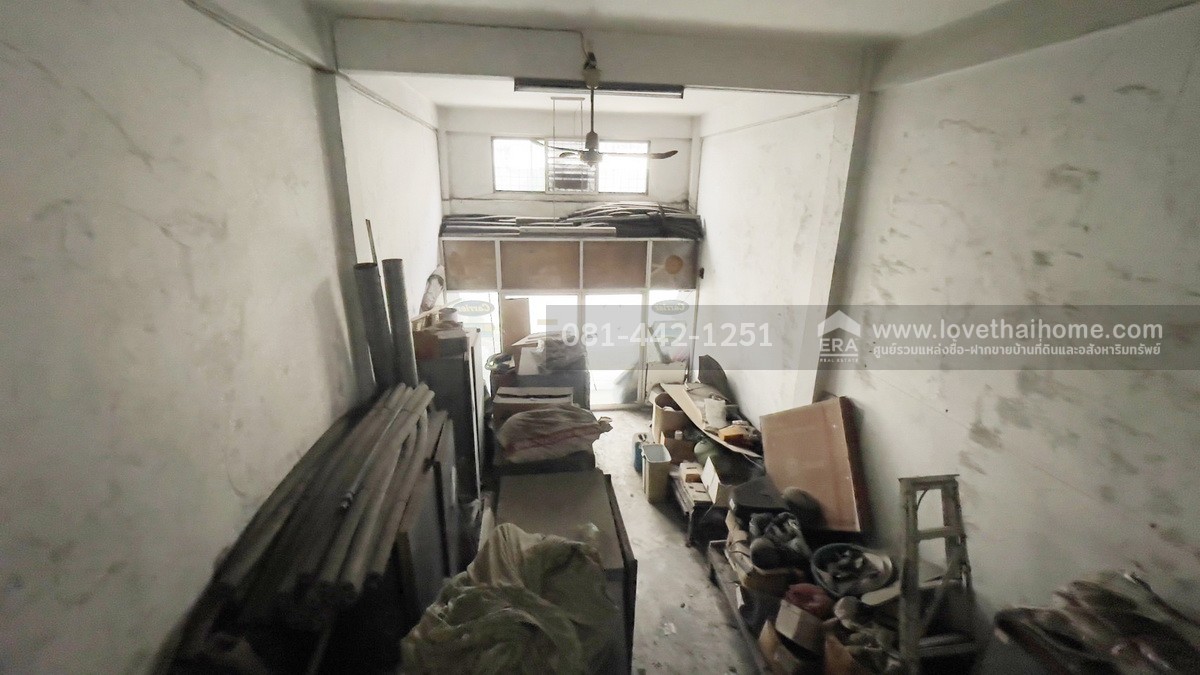 ขายตึกแถว3.5ชั้น ซอยเสรีไทย81 พื้นที่12ตรว. ขาย2.5ล้าน ห่างถนนเสรีไทยเพียงแค่40มตร ถ้าชอบต่อรองได้ค่ะ ขายตึกแถว3.5ชั้น ซอยเสรีไทย81 พื้นที่12ตรว. ขาย2.5ล้าน ห่างถนนเสรีไทยเพียงแค่40มตร ถ้าชอบต่อรองได้ค่ะ