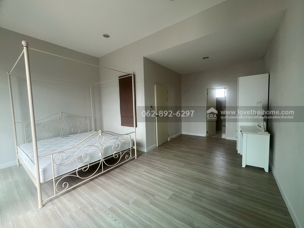 ขายด่วน! ทาวน์โฮม 3 ชั้น โครงการบ้านกลางเมือง นวมินทร์42 พื้นที่ 20 ตารางวา สวยพร้อมอยู่ ทำเลทอง กลางใจเมือง ขายต่ำกว่าราคาตลาด คุ้มค่าที่สุดในย่านนี้