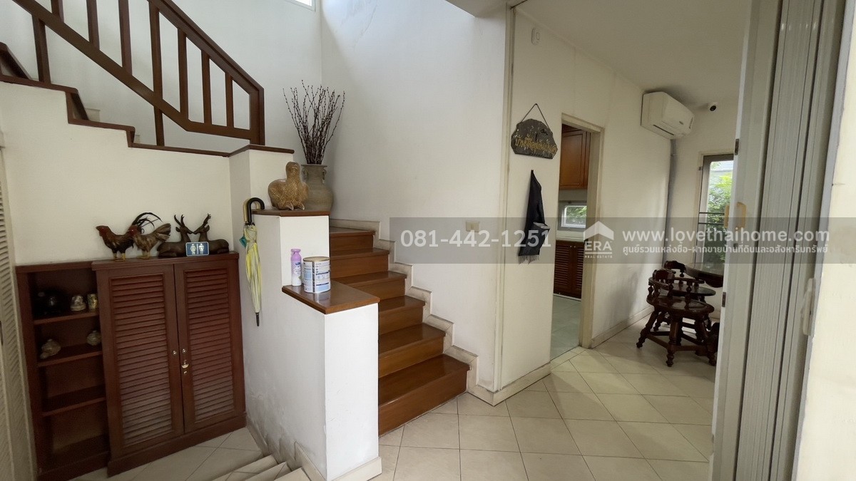 ขายบ้านเดี่ยว2ชั้นหมู่บ้านโนเบิลวานา ซอยบรมราชชนนี74/1 พื้นที่64.6ตรว. ขาย7.5ล้าน บ้านสภาพดีพร้อมเข้าอยู่ได้เลย ถ้าเห็นต้องชอบ ราคาต่อรองได้ค่ะ