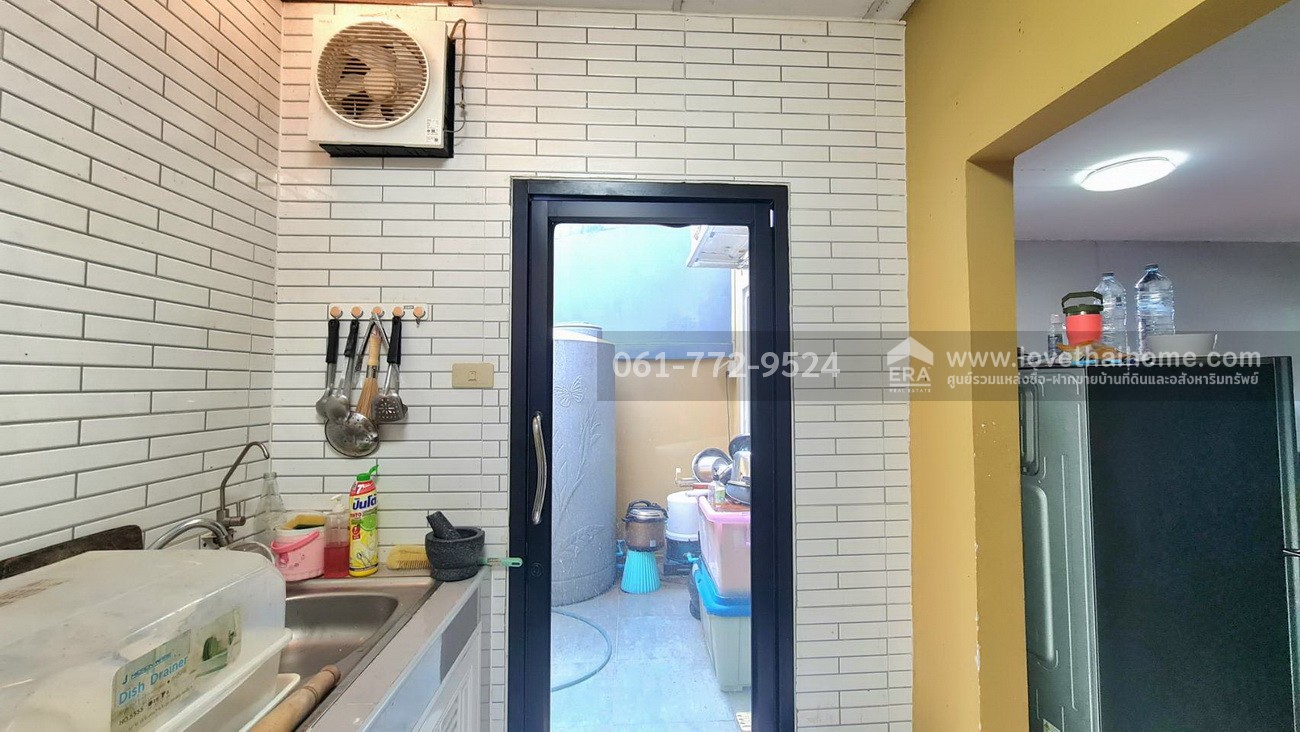 ขายทาวน์เฮ้าส์ หมู่บ้านพฤกษา 11 รังสิต-คลอง 3 บ้าน 2 ชั้น 18 ตร.วา ใกล้ ถ.รังสิต-นครนายก และถ.คลองหลวง เดินทางสะดวก
