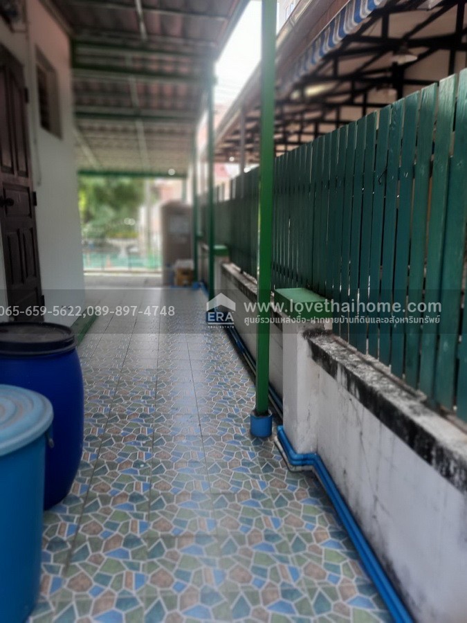 ขายบ้านเดี่ยว หมู่บ้านวรารมย์ เพชรเกษม 81 บางบอน 5 หลังมุม 68.6 ตร.วา ใกล้ MRT หลักสอง ราคาถูกมาก