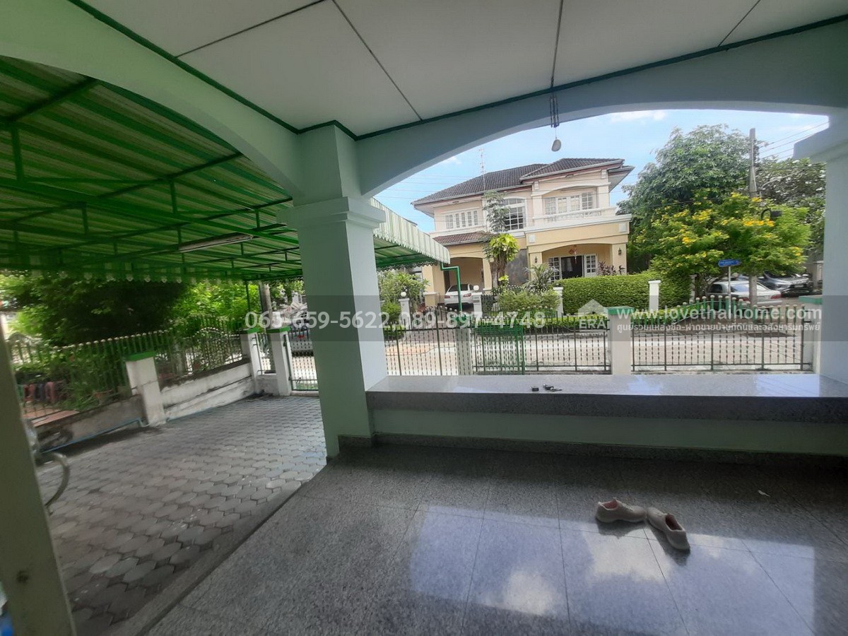 ขายบ้านเดี่ยว หมู่บ้านวรารมย์ เพชรเกษม 81 บางบอน 5 หลังมุม 68.6 ตร.วา ใกล้ MRT หลักสอง ราคาถูกมาก