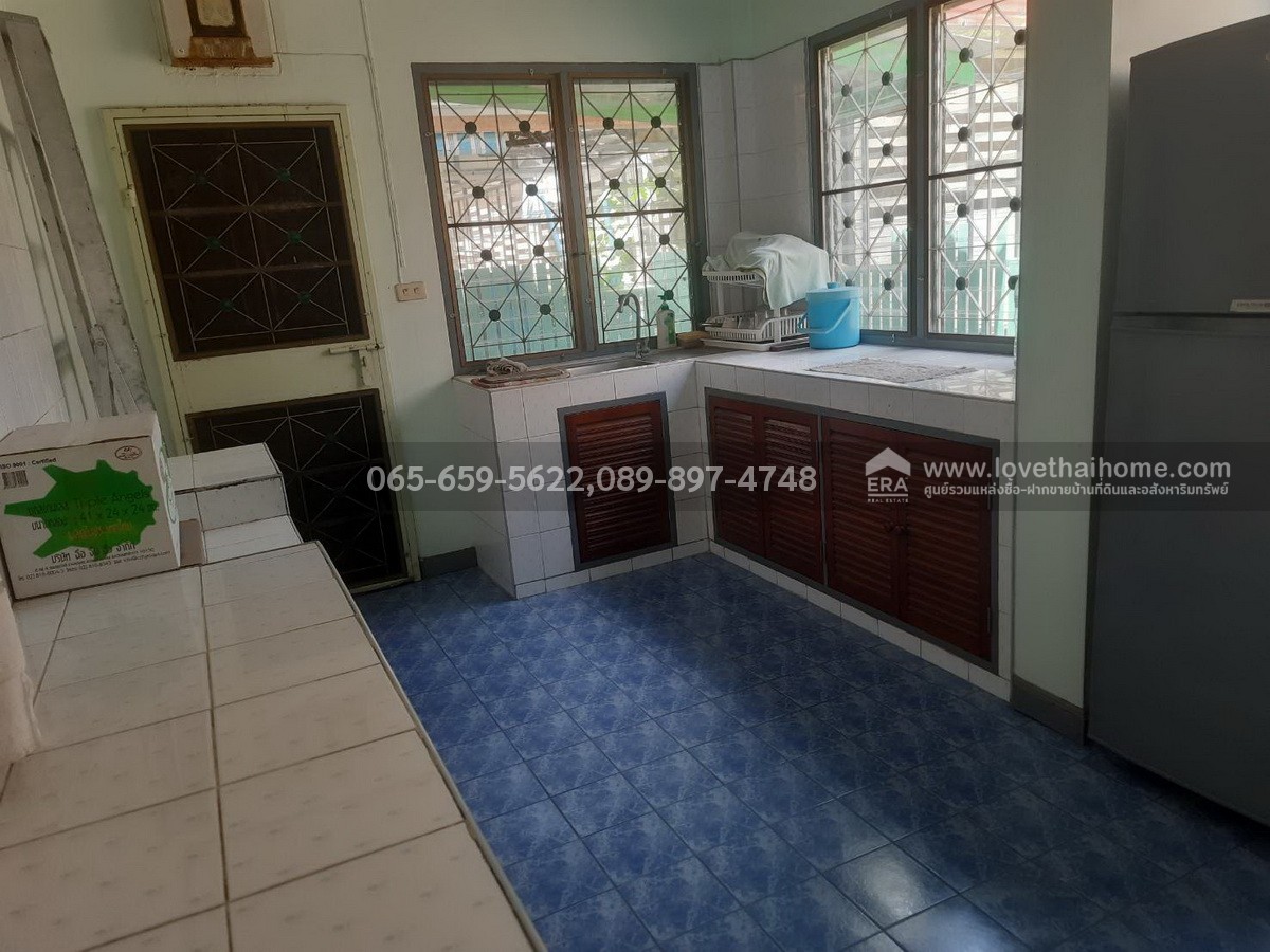 ขายบ้านเดี่ยว หมู่บ้านวรารมย์ เพชรเกษม 81 บางบอน 5 หลังมุม 68.6 ตร.วา ใกล้ MRT หลักสอง ราคาถูกมาก