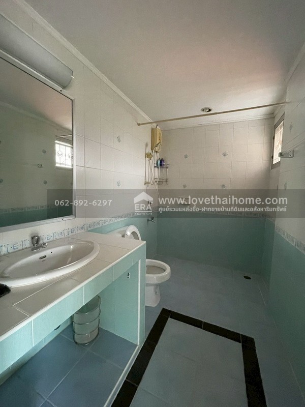 ขายบ้านเดี่ยว 2 ชั้น หมู่บ้านสัมมากร นิมิตรใหม่34 ขนาด 66 ตรว. บ้านสวย หลังมุม ทำเลดี ราคาโดนใจ สนใจโทร.062-892-6297