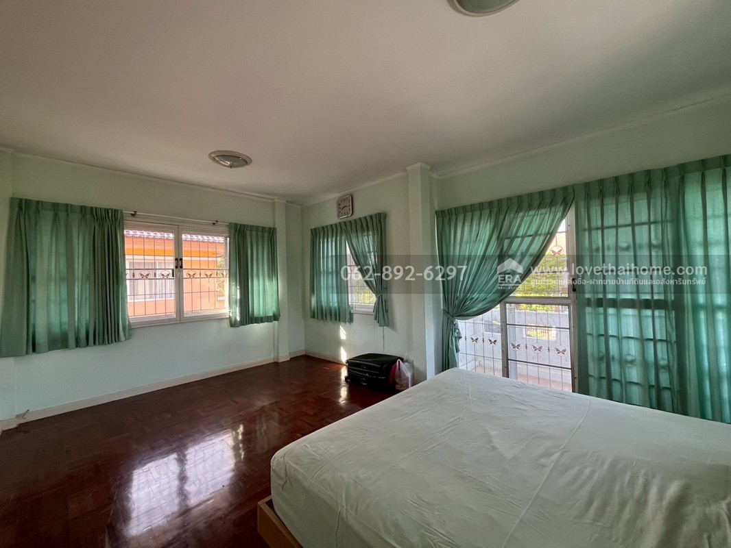 ขายบ้านเดี่ยว 2 ชั้น หมู่บ้านสัมมากร นิมิตรใหม่34 ขนาด 66 ตรว. บ้านสวย หลังมุม ทำเลดี ราคาโดนใจ สนใจโทร.062-892-6297