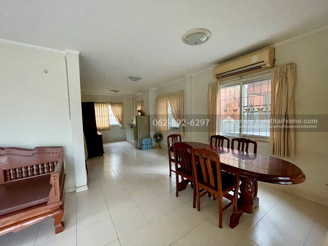 ขายบ้านเดี่ยว 2 ชั้น หมู่บ้านสัมมากร นิมิตรใหม่34 ขนาด 66 ตรว. บ้านสวย หลังมุม ทำเลดี ราคาโดนใจ สนใจโทร.062-892-6297